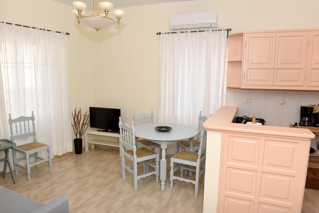 Kalogiannis Apartments Hydra  Exterior photo